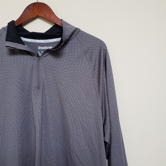 REEBOK Grey Pullover Zip Performance Jacket - Picture 2 of 6
